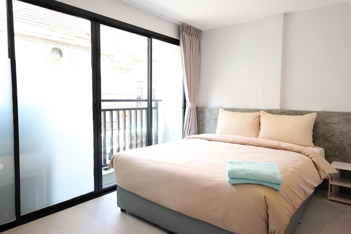 Auberge de jeunesse Y House Patong Extérieur photo