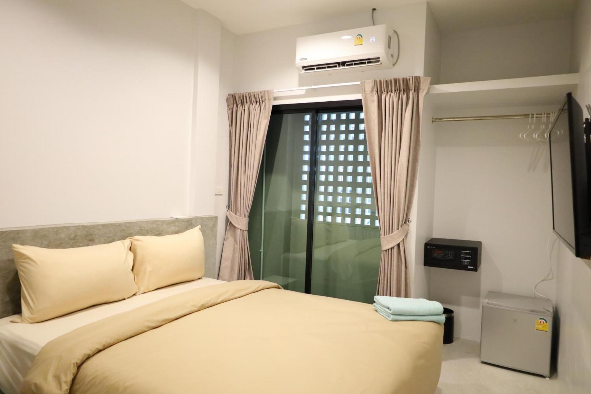 Auberge de jeunesse Y House Patong Extérieur photo